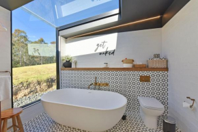 The Glass Ceiling 360 degree Mount View Hideaway Mount View